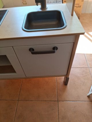 Cocinita de madera abedul IKEA serie DUKTIG