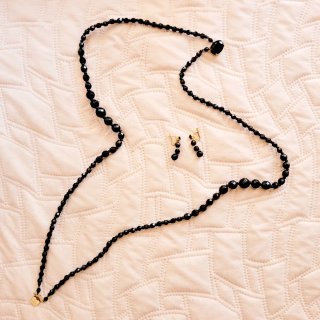 Collar y Pendientes Negro Azabache Vintage