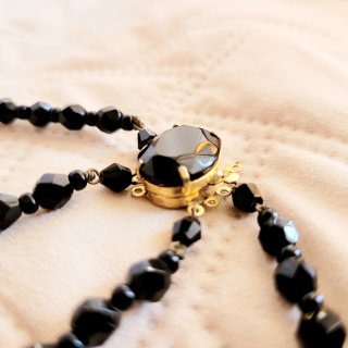 Collar y Pendientes Negro Azabache Vintage