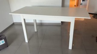 Mesa de comedor extensible blanca