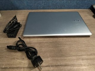 Acer Swift 3 SF314-51-5990 - Portátil Plata