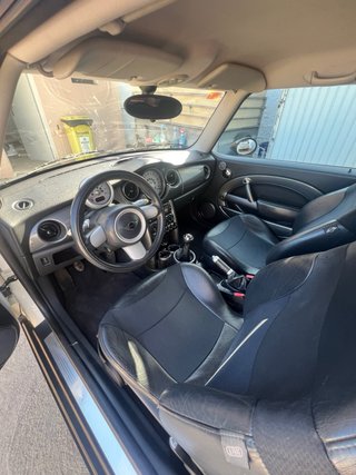 MINI Cooper 2005