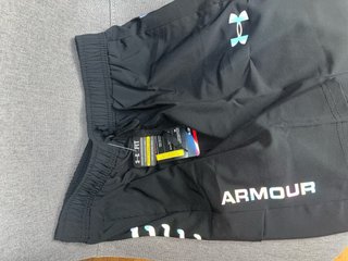 Pantaloncini sportivi da palestra Under Armour S