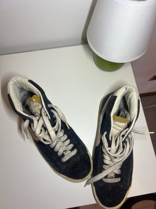 Scarpe Nike Blazer Mid nere e bianche