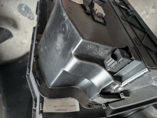 Guantera Audi TT 8N Mk1 Negra Soul OEM