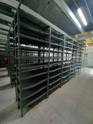 Estanterías de Almacén Metálicas