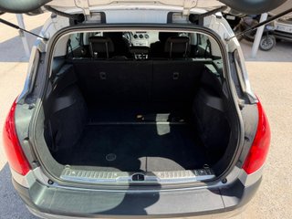 Peugeot 308 SW 2012