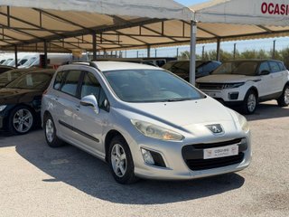 Peugeot 308 SW 2012