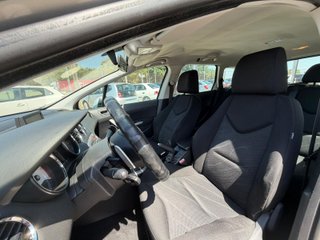 Peugeot 308 SW 2012
