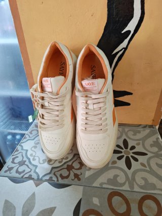 Zapatillas SAYE diferentes colores
