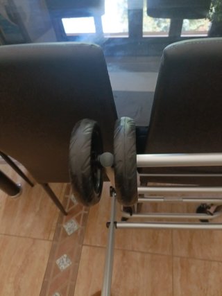 Andador Plegable con Ruedas