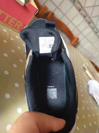 Scarpe Puma donna nere e oro