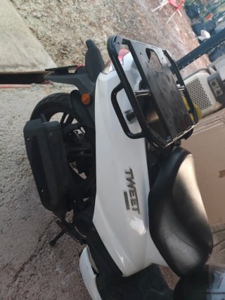 Peugeot Tweet Pro 50 Scooter