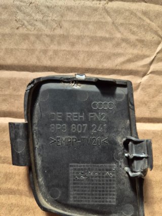 Tampa Gancho Paragolpes Delantero Audi A3 8P