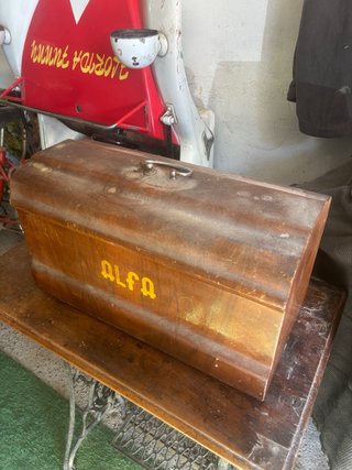 Máquina de coser Singer antigua
