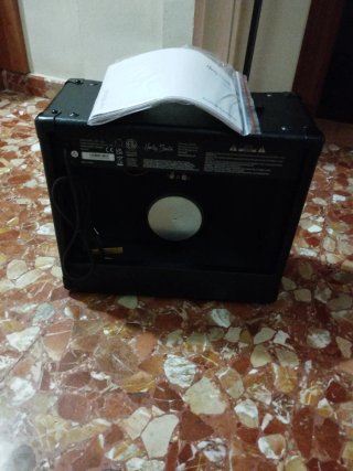 Amplificador Harley Benton HB-20R nuevo de casa