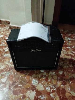 Amplificador Harley Benton HB-20R nuevo de casa
