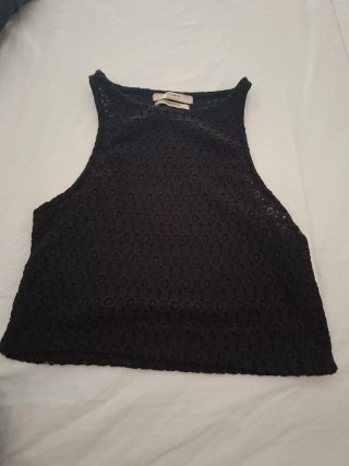 Top Calado Negro Pull&Bear Talla M