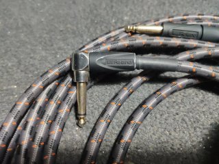 Cable ROLAND para instrumento jack 6.35mm (1/4")