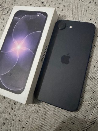 iPhone 17E 256GB Morado