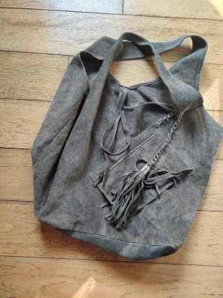 Borsa scamosciata