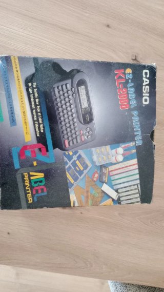 Impresora de etiquetas Casio KL-2000