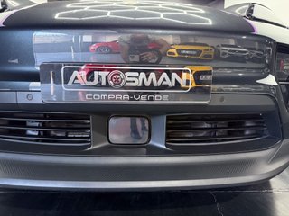 Porsche Macan -