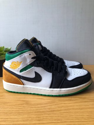 Zapatillas Air Jordan Mid 1 SE “Oakland”