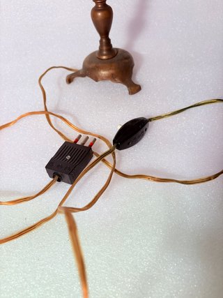 Lampada abat-jour con base in ottone del 1970