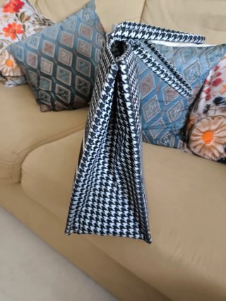 Bolso de mano estampado