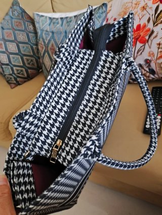 Bolso de mano estampado