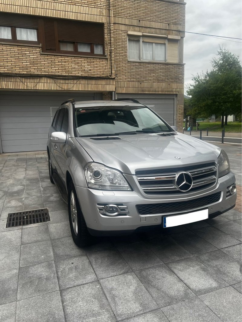 Mercedes-Benz  GL 2007 - foto 1