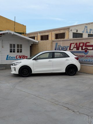 Kia Rio 1.0 T-GDi 74kW (100CV) Drive