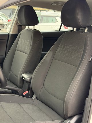 Kia Rio 1.0 T-GDi 74kW (100CV) Drive