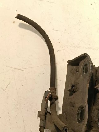 Amortiguador delantero izquierdo TOYOTA PRIUS