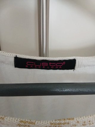 Camiseta Custo
