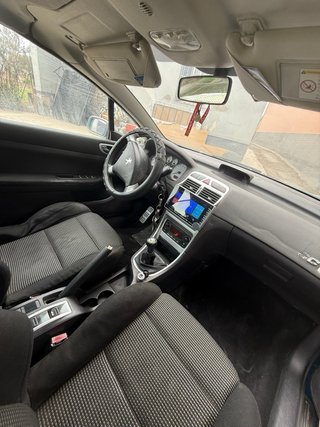 Peugeot 307 2012