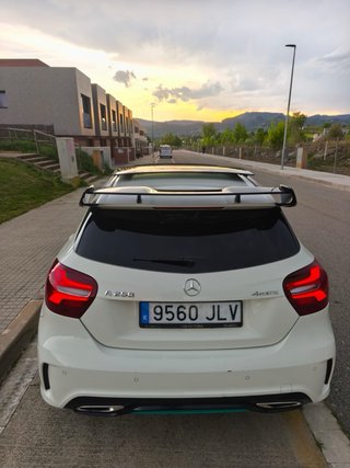 Mercedes a250 4matic
