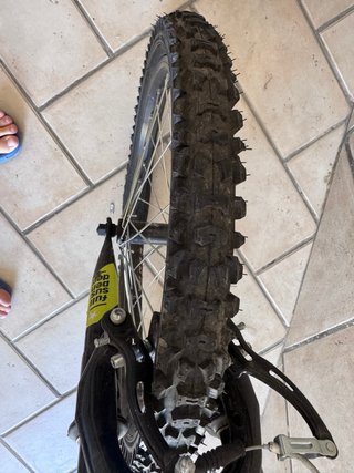 Bicicleta Montaña Niño Negra/Amarilla