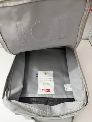Mochila Fjällräven Kånken 16L Gris