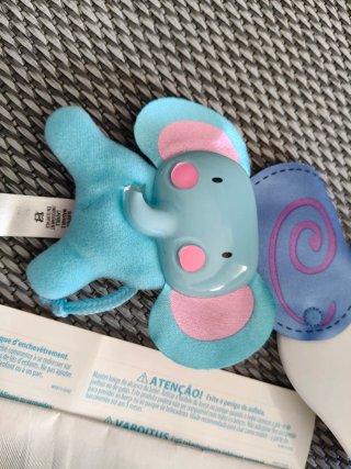 Móvil musical Fisher-Price para cuna