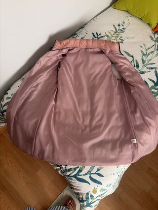 Chaleco rosa acolchado con capucha Talla L