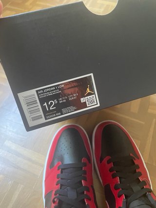 Nike Air Jordan 1 Low Reverse Bred Talla 47 (12,5)