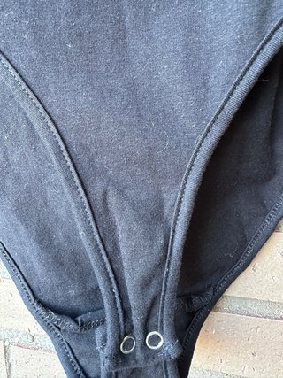 Body negro sin mangas algodón T40