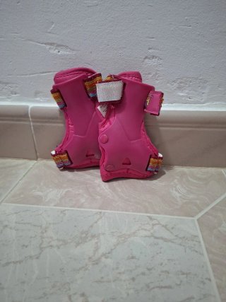 Kit Protección Patinaje Casco y Rodilleras