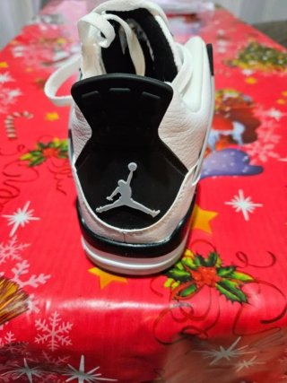 Zapatillas Jordan Beige/Blanco Talla 45 Nuevas