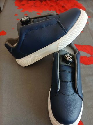 Scarpe sportive casual blu e bianche
