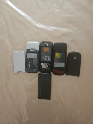 Lote 3 Móviles Nokia (Plata y Negro)