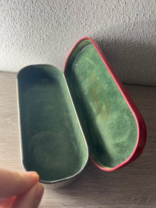 Scatola Latta Vintage Fossil