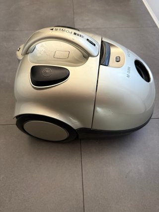 Aspiradora AEG SMART 366 con bolsa